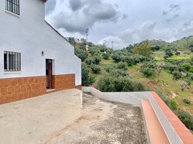 6 camera da letto Finca/Casa di Campagna in vendita in Casabermeja con garage - 320.000 € (Rif: 9797020)