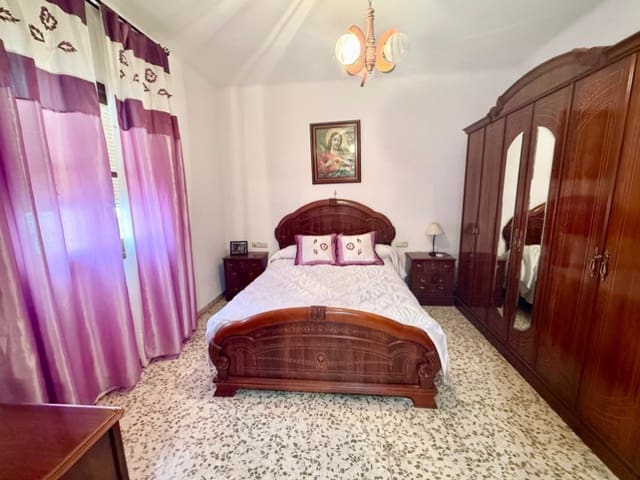 5 Zimmer Haus zu verkaufen in Jayena - 119.000 € (Ref: 9799046)