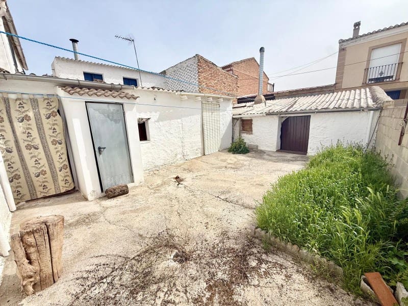 5 Zimmer Haus zu verkaufen in Jayena - 119.000 € (Ref: 9799046)