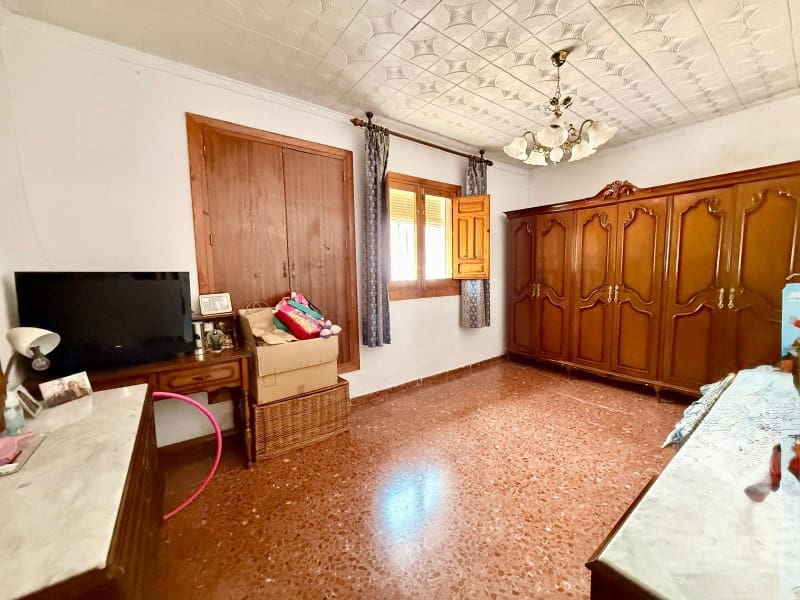 4 camera da letto Casa in vendita in Cacin con garage - 299.000 € (Rif: 9804241)