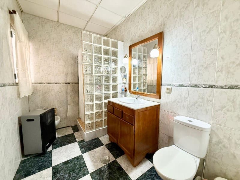 4 camera da letto Casa in vendita in Cacin con garage - 299.000 € (Rif: 9804241)