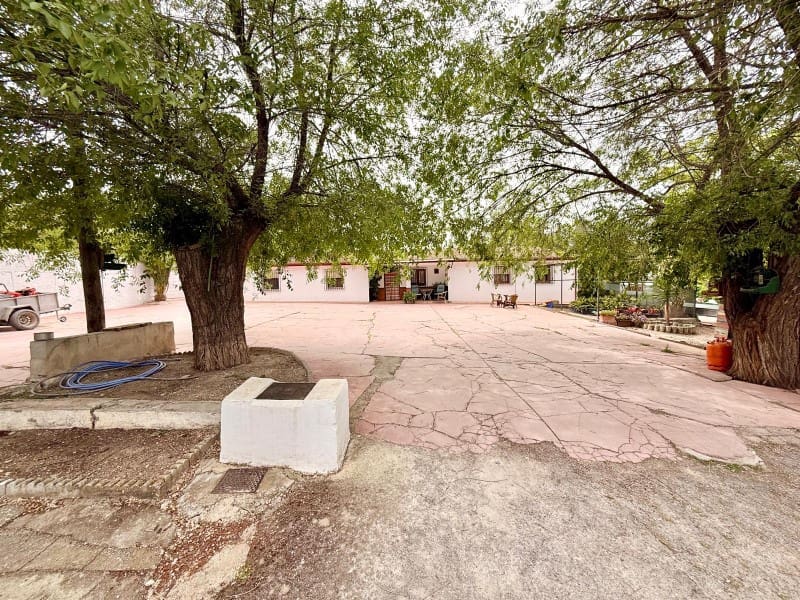 4 camera da letto Casa in vendita in Cacin con garage - 299.000 € (Rif: 9804241)