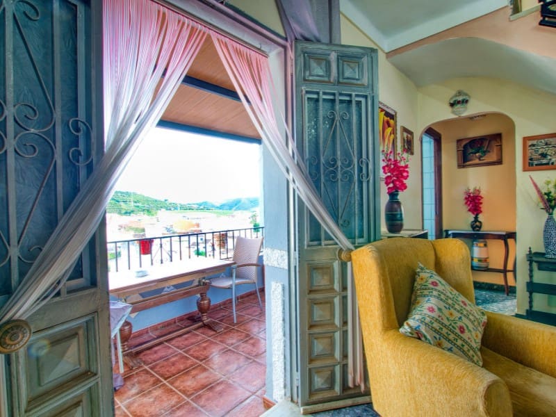 Casa de 3 habitaciones en Benamargosa en venta con garaje - 150.000 € (Ref: 9807842)
