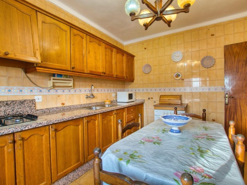Casa de 3 habitaciones en Benamargosa en venta con garaje - 150.000 € (Ref: 9807842)