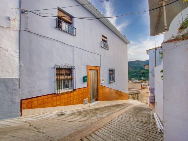 3 soverom Hus til salgs i Benamargosa med garasje - € 150 000 (Ref: 9807842)