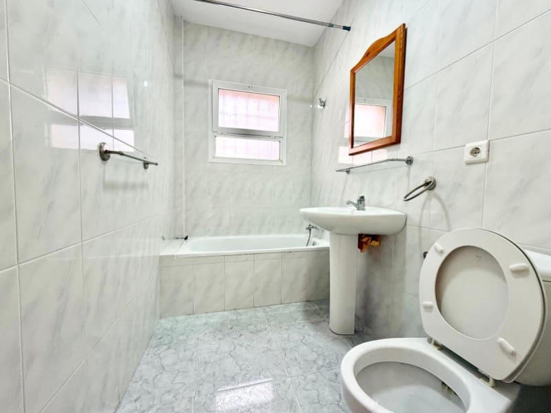 1 quarto Apartamento para venda em Nerja com piscina - 189 000 € (Ref: 9807843)