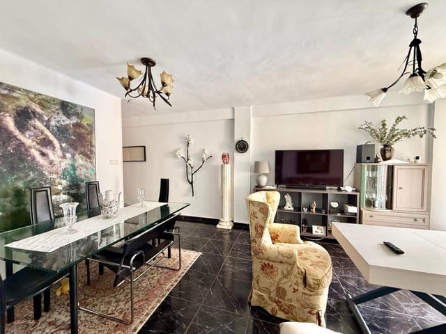 3 sovrum Lägenhet till salu i Vélez-Málaga - 271 500 € (Ref: 9811404)