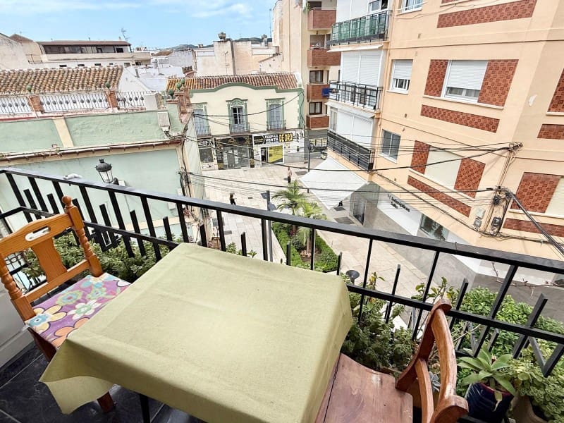 3 sovrum Lägenhet till salu i Velez-Malaga - 271 500 € (Ref: 9811404)
