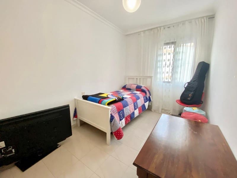 3 slaapkamer Huis te koop in Caleta de Velez - € 369.000 (Ref: 9817856)