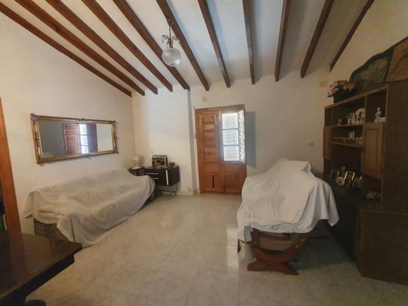 5 bedroom Townhouse for sale in Velez-Malaga - € 225,000 (Ref: 9820218)