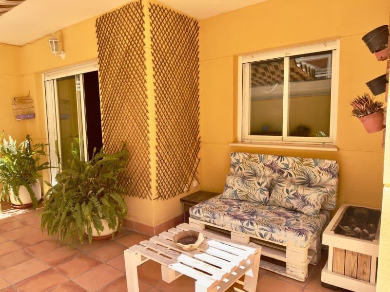 3 bedroom Flat for sale in Torrox-Costa with garage - € 305,000 (Ref: 9822426)