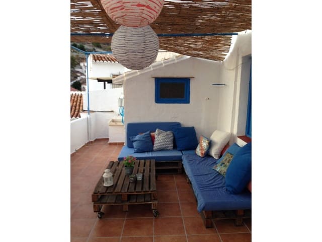 Casa de 3 habitaciones en Benamargosa en venta - 139.000 € (Ref: 9839159)