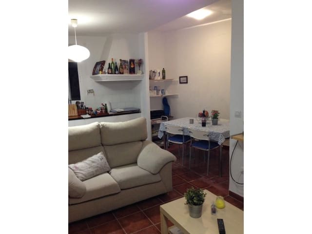 Casa de 3 habitaciones en Benamargosa en venta - 139.000 € (Ref: 9839159)