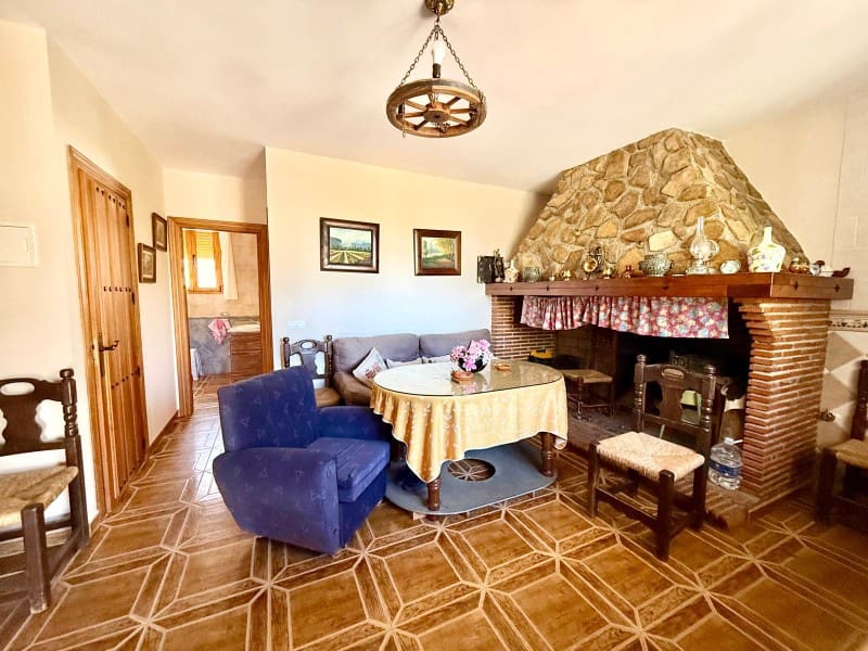 6 soveværelse Finca/Landehus til salg i Alhama de Granada med garage - € 250.000 (Ref: 9850974)