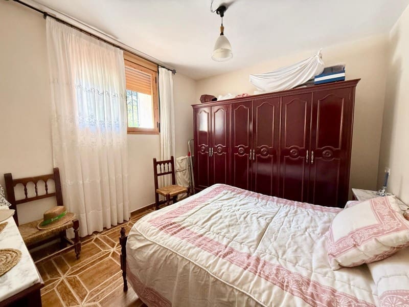 6 soveværelse Finca/Landehus til salg i Alhama de Granada med garage - € 250.000 (Ref: 9850974)