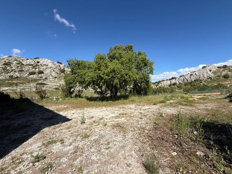 6 soveværelse Finca/Landehus til salg i Alhama de Granada med garage - € 250.000 (Ref: 9850974)