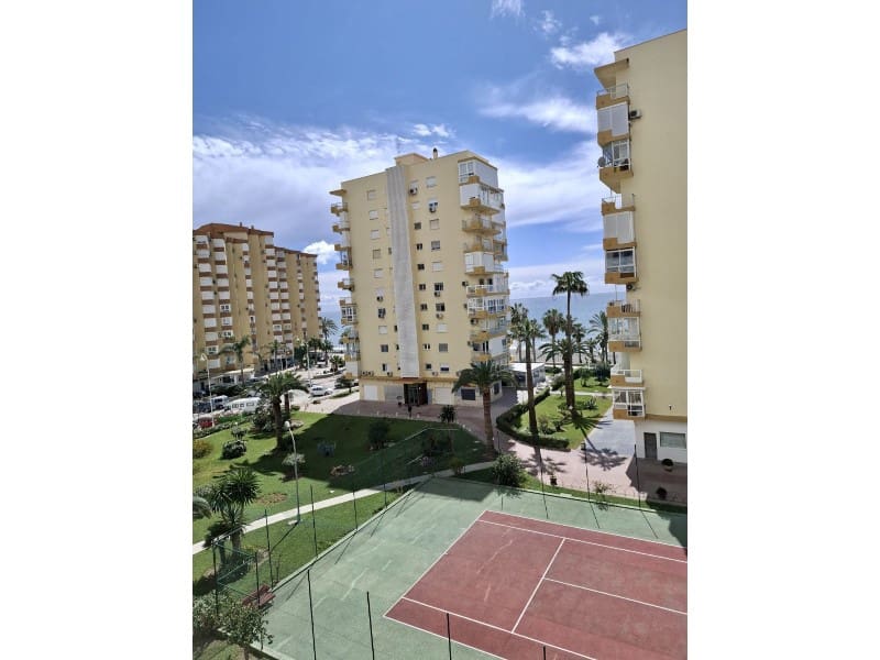 3 soverom Leilighet til salgs i Algarrobo Costa med svømmebasseng - € 340 000 (Ref: 9864980)