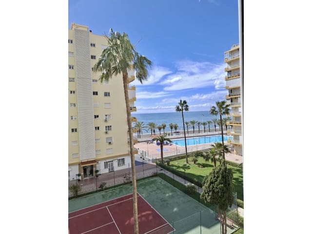 3 makuuhuone Asunto myytävänä paikassa Algarrobo Costa, Algarrobo mukana uima-altaan - 340 000 € (Ref: 9864980)