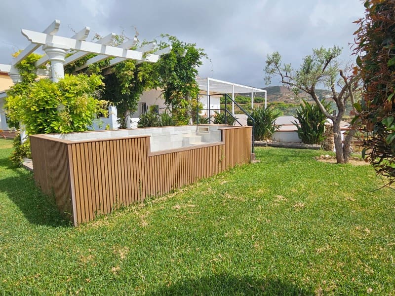 3 quarto Casa em Banda para venda em Torrox-Costa com piscina garagem - 675 000 € (Ref: 9906842)