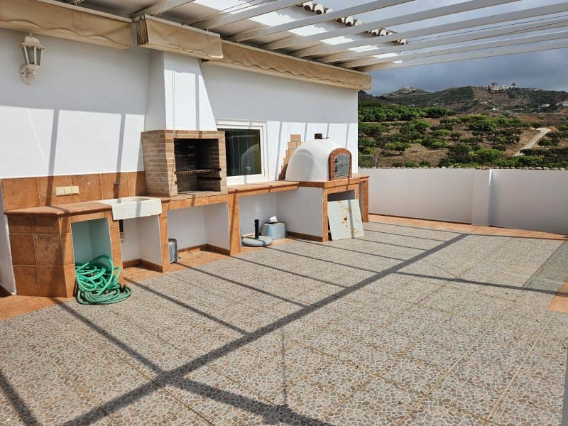 3 quarto Casa em Banda para venda em Torrox-Costa com piscina garagem - 675 000 € (Ref: 9906842)