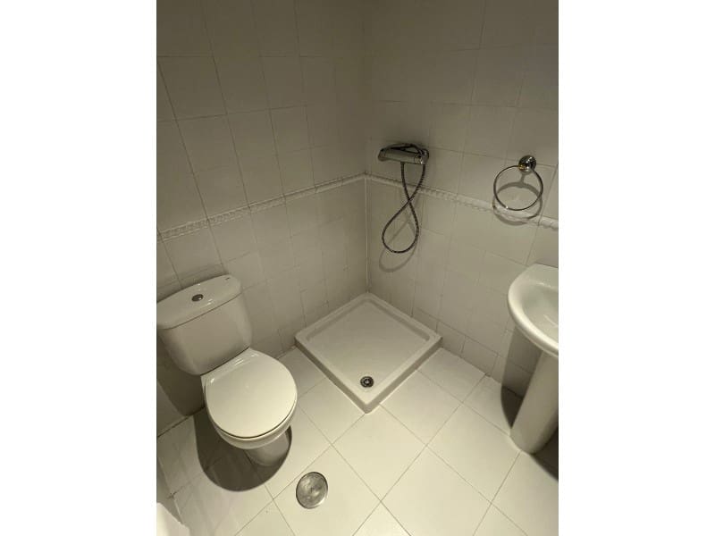 4 quarto Moradia para arrendar em Caleta de Velez com piscina - 1 600 € (Ref: 9915745)