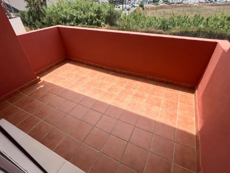 4 quarto Moradia para arrendar em Caleta de Velez com piscina - 1 600 € (Ref: 9915745)