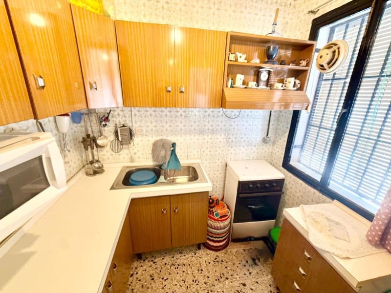 5 bedroom Townhouse for sale in Cacin with garage - € 99,000 (Ref: 9924269)