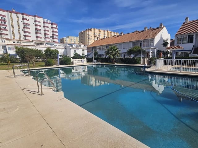 1 sovrum Lägenhet att hyra i Centro Internacional, Torrox med pool - 700 € (Ref: 9927024)