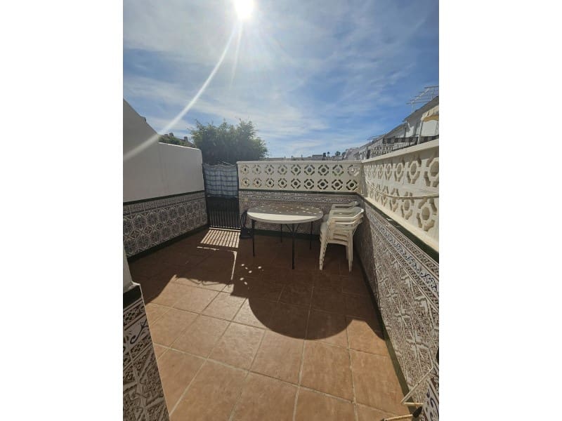 1 sovrum Lägenhet att hyra i Torrox-Costa med pool - 700 € (Ref: 9927024)