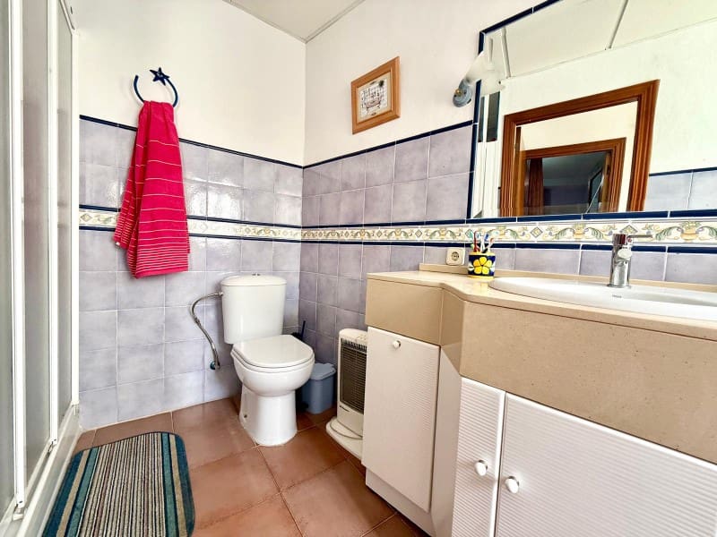 Casa de 5 habitaciones en Alhama de Granada en venta - 145.000 € (Ref: 9939588)