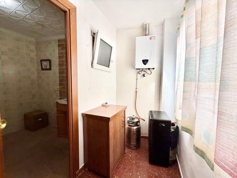 Casa de 5 habitaciones en Alhama de Granada en venta - 145.000 € (Ref: 9939588)