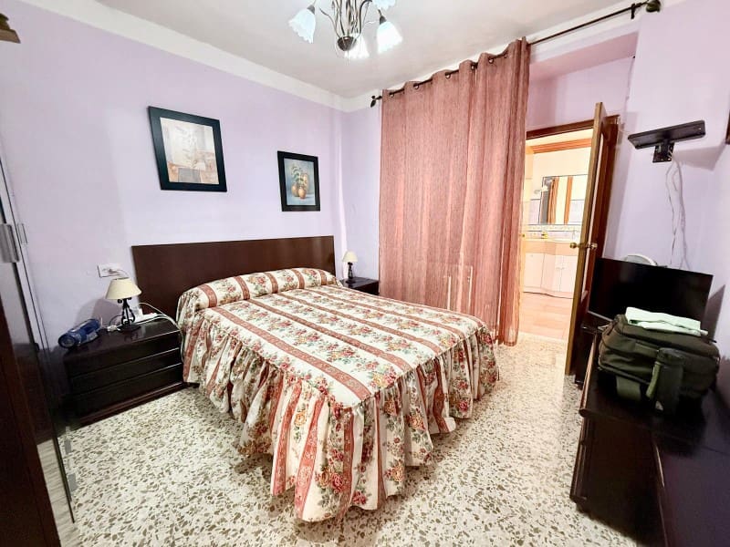 Casa de 5 habitaciones en Alhama de Granada en venta - 145.000 € (Ref: 9939588)