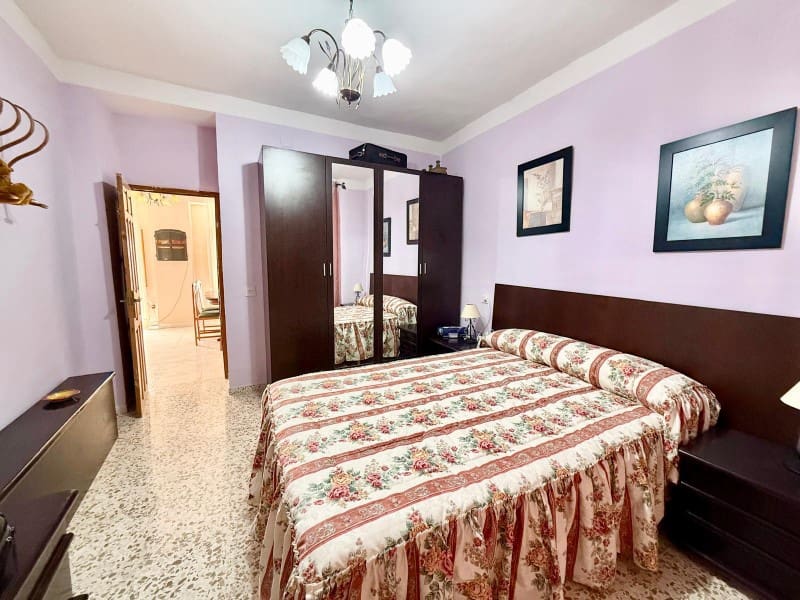 Casa de 5 habitaciones en Alhama de Granada en venta - 145.000 € (Ref: 9939588)