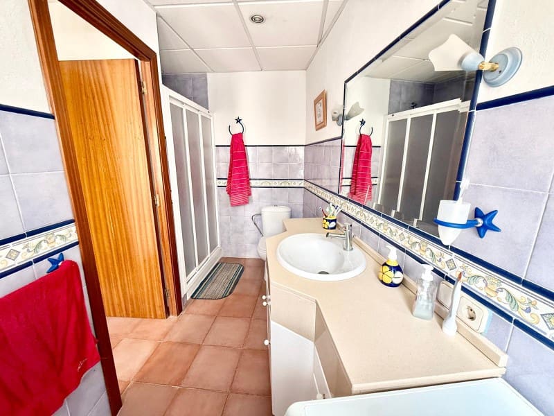 Casa de 5 habitaciones en Alhama de Granada en venta - 145.000 € (Ref: 9939588)