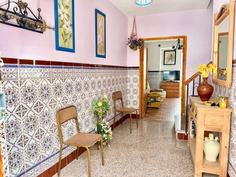 Casa de 5 habitaciones en Alhama de Granada en venta - 145.000 € (Ref: 9939588)