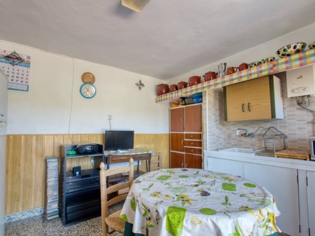 Casa de 3 habitaciones en Canillas de Aceituno en venta con garaje - 195.000 € (Ref: 9964944)