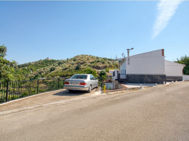 3 bedroom Townhouse for sale in Canillas de Aceituno with garage - € 195,000 (Ref: 9964944)