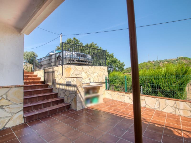 3 bedroom Townhouse for sale in Canillas de Aceituno with garage - € 195,000 (Ref: 9964944)