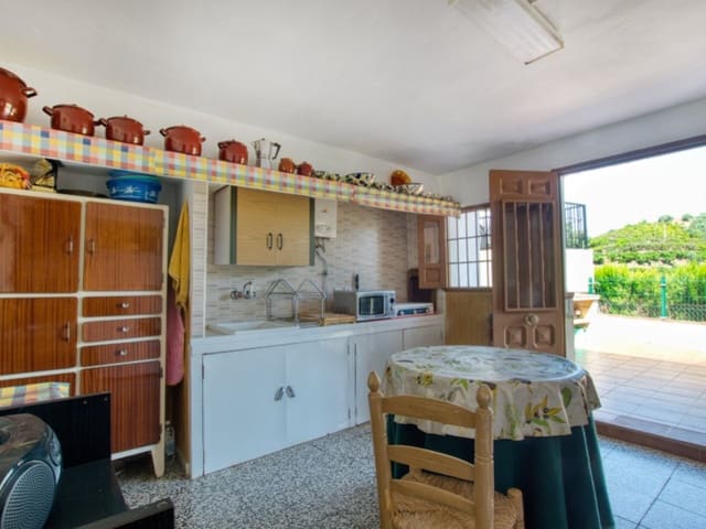 Casa de 3 habitaciones en Canillas de Aceituno en venta con garaje - 195.000 € (Ref: 9964944)