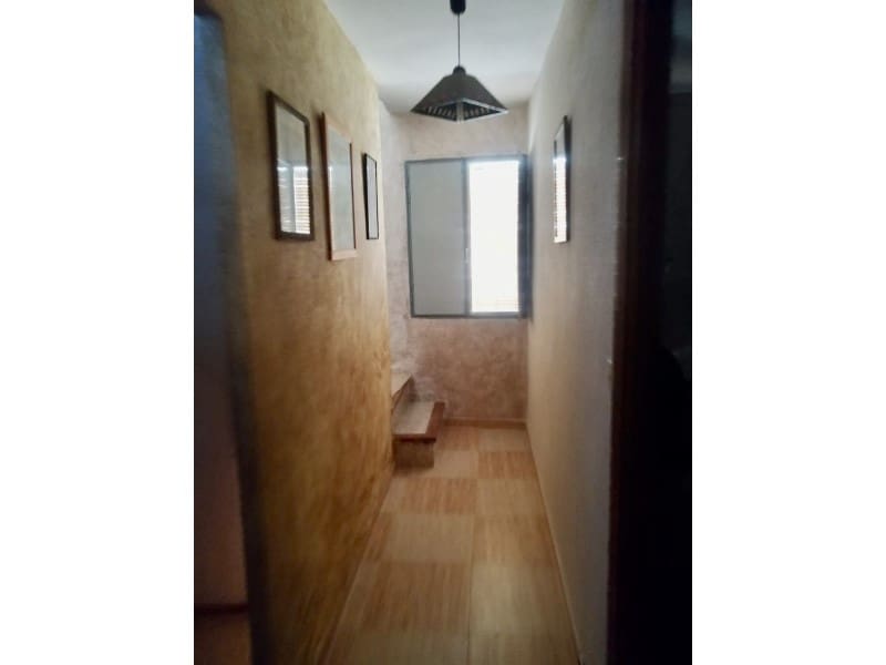 2 bedroom Townhouse for sale in Valdepenas de Jaen - € 75,000 (Ref: 9990684)