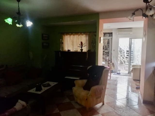 4 sovrum Hus till salu i Valdepeñas de Jaén - 75 000 € (Ref: 9990684)