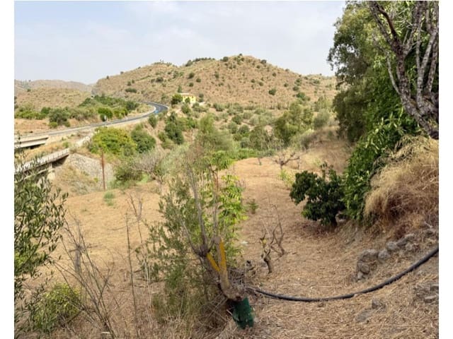 Finca/Herregård til salgs i Viñuela - € 59 000 (Ref: 9990685)