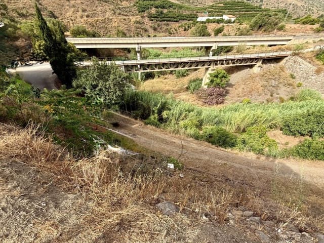 Finca/Herregård til salgs i Viñuela - € 59 000 (Ref: 9990685)