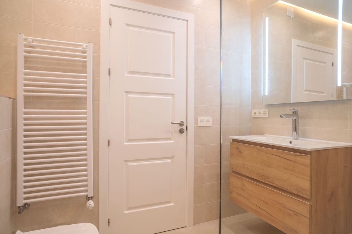 6 bedroom Villa for sale in Mijas with pool garage - € 2,599,000 (Ref: 10035626)