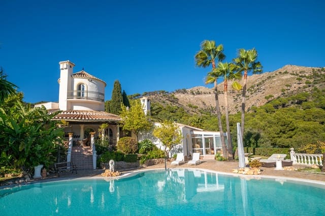 6 sypialnia Willa na sprzedaż w Mijas z basenem garażem - 1 950 000 € (Ref: 10035627)