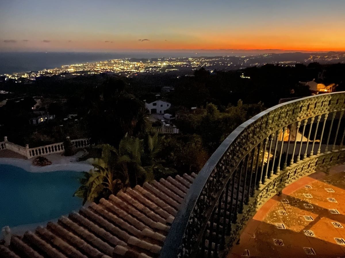 6 Zimmer Villa zu verkaufen in Mijas mit Pool Garage - 1.950.000 € (Ref: 10035627)