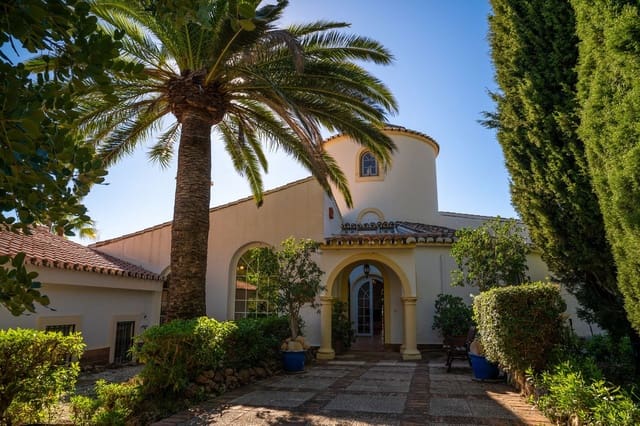 6 sypialnia Willa na sprzedaż w Mijas z basenem garażem - 1 950 000 € (Ref: 10035627)