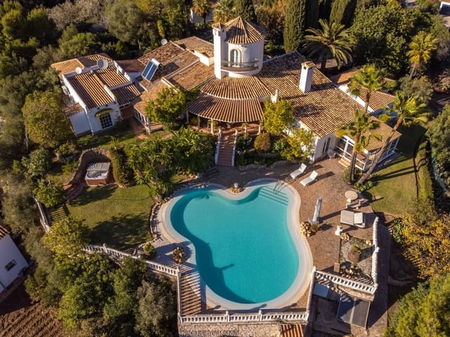 6 sypialnia Willa na sprzedaż w Mijas z basenem garażem - 1 950 000 € (Ref: 10035627)