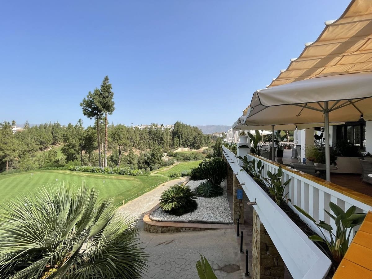 2 sovrum Lägenhet till salu i Mijas Costa med pool garage - 432 000 € (Ref: 10035628)