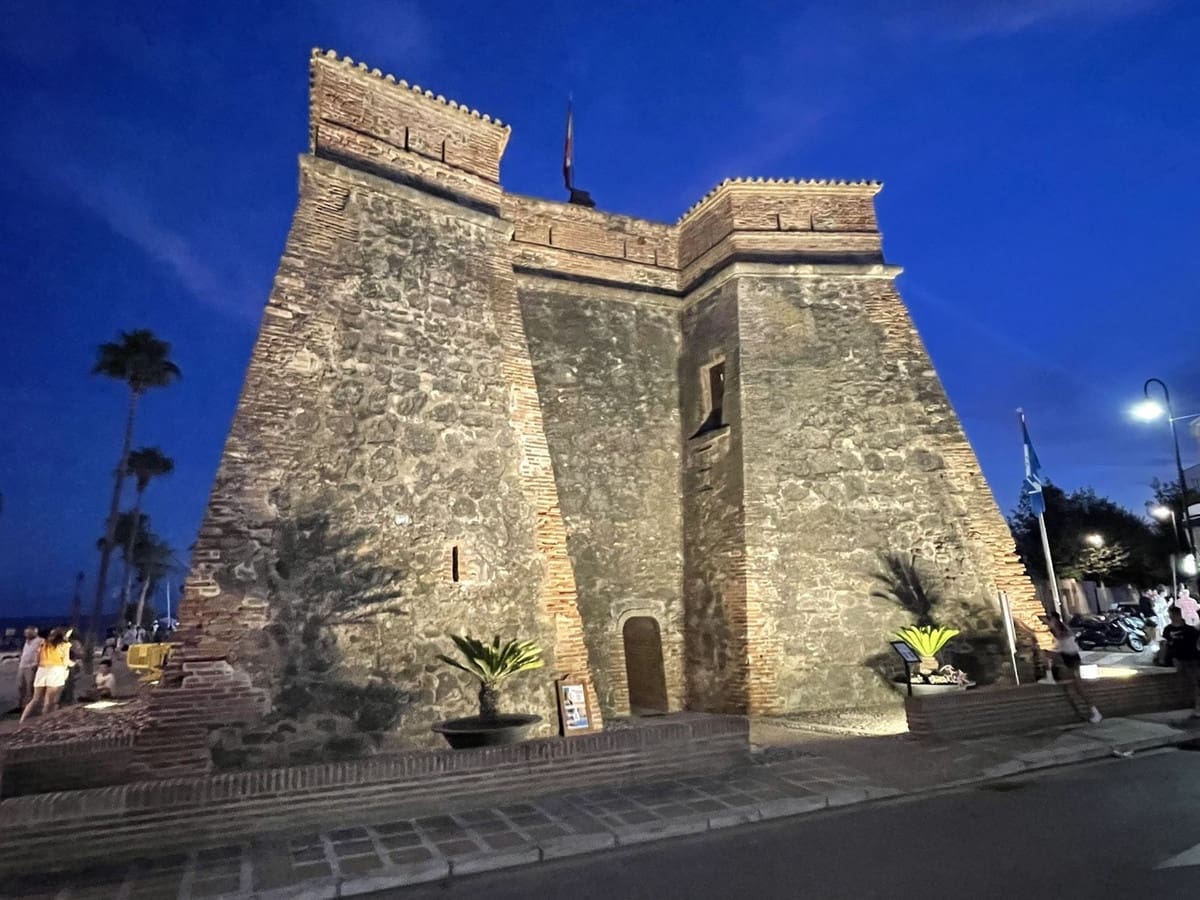 2 sovrum Lägenhet till salu i Mijas Costa med pool garage - 432 000 € (Ref: 10035628)